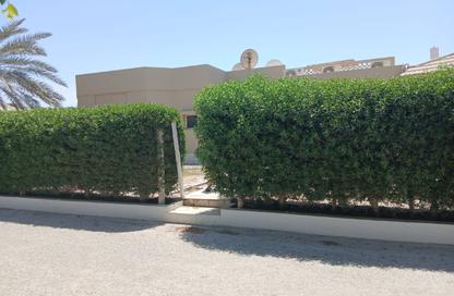 Villa - 3 Bedrooms - 4 Bathrooms for rent in Hillat Abdul Saleh - Northern Governorate