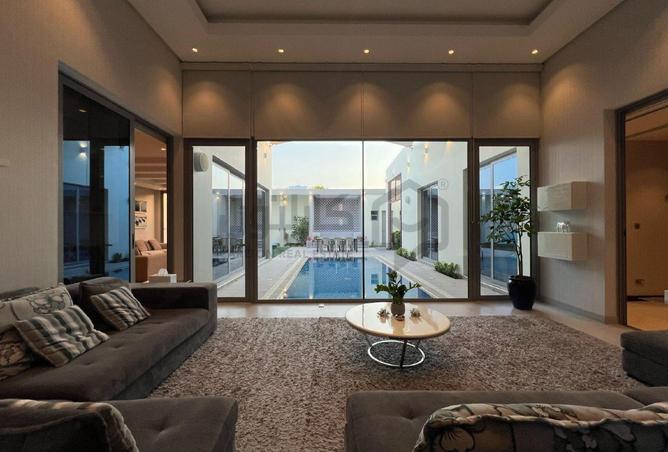 944504 - Property Main Image