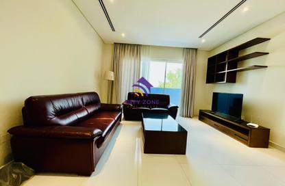 Apartment - 2 Bedrooms - 3 Bathrooms for rent in Um Al Hasam - Manama - Capital Governorate