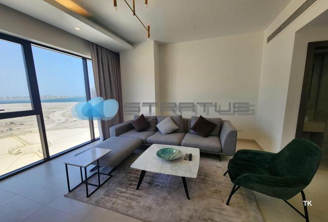 874939 - Property Image 2