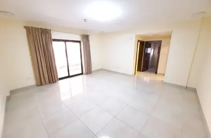Apartment - 2 Bedrooms - 2 Bathrooms for rent in Adliya - Manama - Capital Governorate