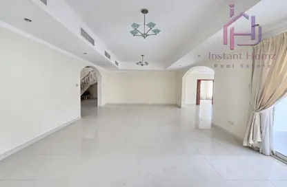 Villa - 4 Bedrooms - 4 Bathrooms for rent in Saar - Northern Governorate