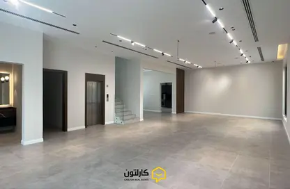 Villa - 4 Bedrooms - 7 Bathrooms for rent in Janabiya - Northern Governorate