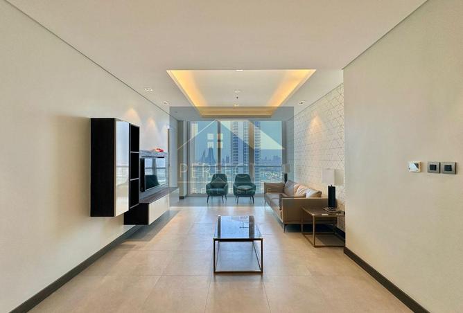 989387 - Property Image 2