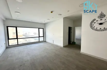 Office Space - Studio - 2 Bathrooms for rent in Salmabad - Central Governorate