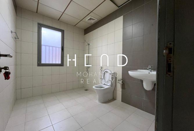 984327 - Property Image 2