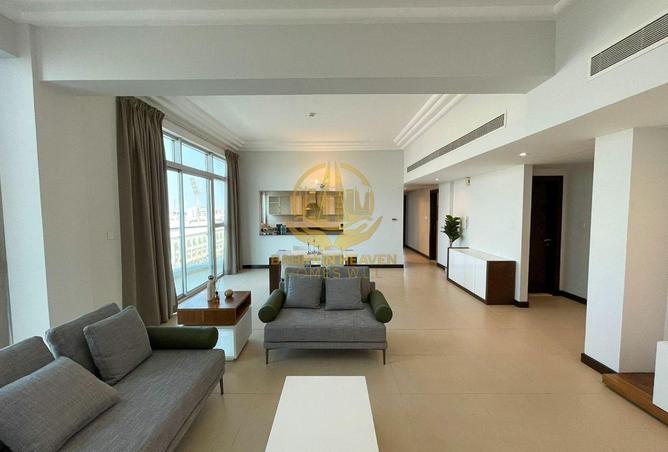 973566 - Property Image 2