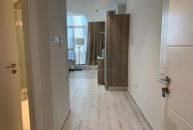 963131 - Property Image 3