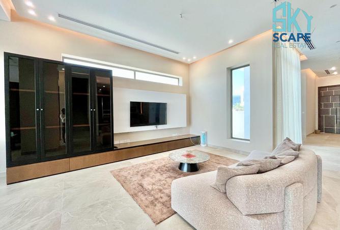 981220 - Property Image 2