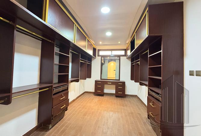 916777 - Property Image 3