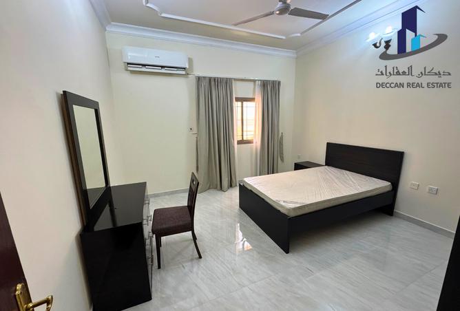 955321 - Property Image 2