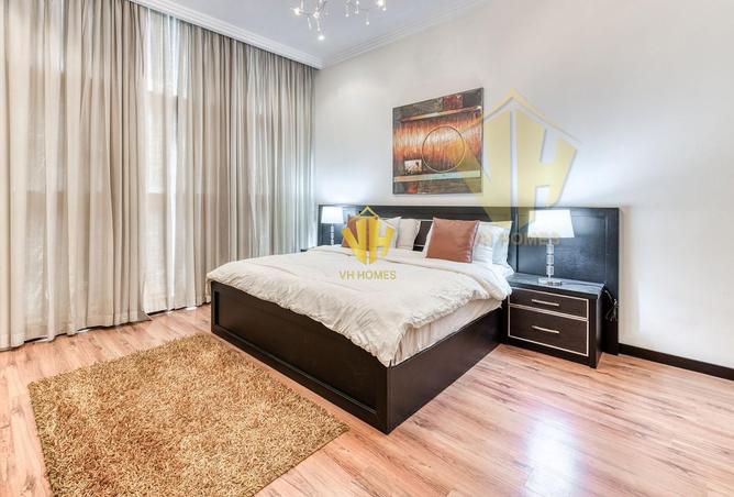 984269 - Property Image 3