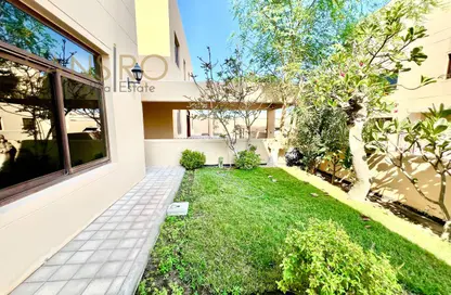 فيلا - 5 غرف نوم - 7 حمامات للايجار في سار - المحافظة الشمالية