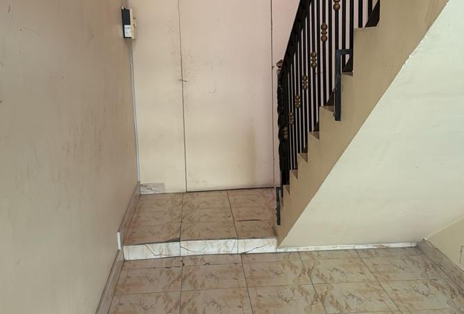 983110 - Property Image 3