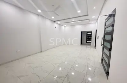 شقة - 4 غرف نوم - 2 حمامات للايجار في جرداب - المحافظة الوسطى