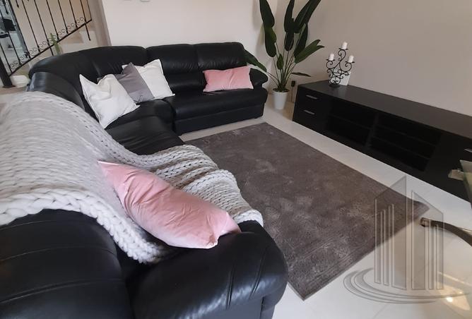 931100 - Property Image 3
