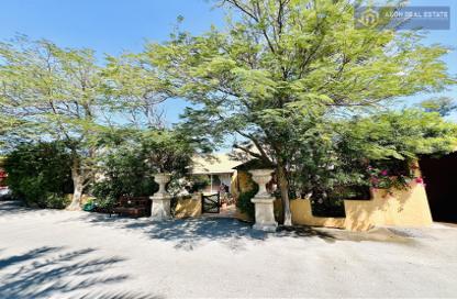 Villa - 4 Bedrooms - 5 Bathrooms for rent in Budaiya - Northern Governorate
