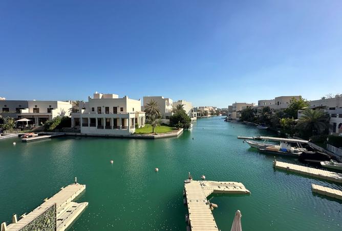 965276 - Property Image 2