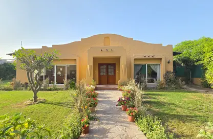 Villa - 4 Bedrooms - 3 Bathrooms for rent in Budaiya - Northern Governorate