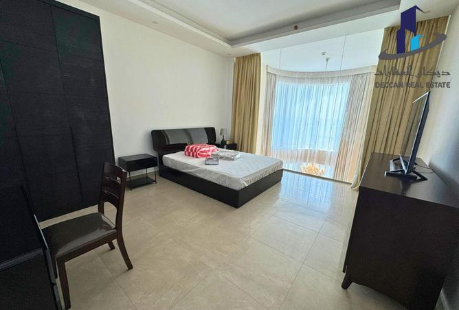 978419 - Property Image 2