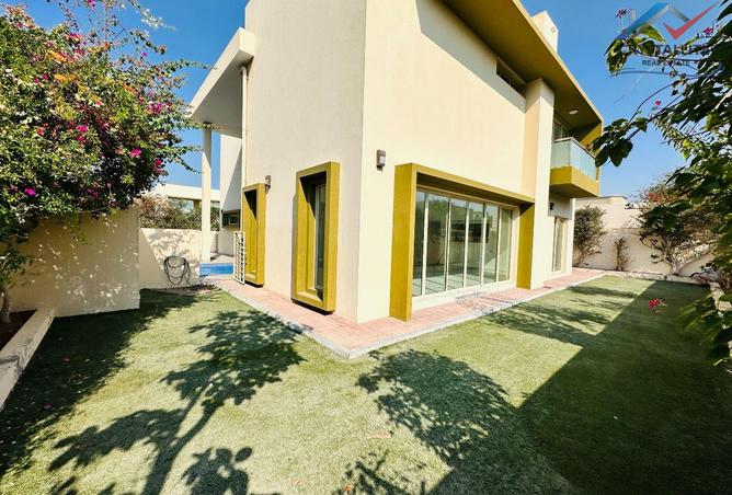 976942 - Property Image 3