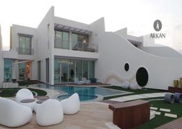 Villa - 5 bedrooms - 6 bathrooms for sale in Durrat Al Bahrain - Southern Governorate