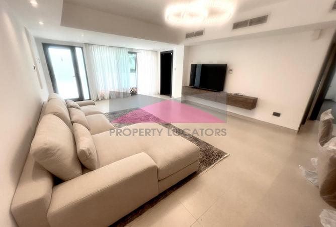 932891 - Property Image 2