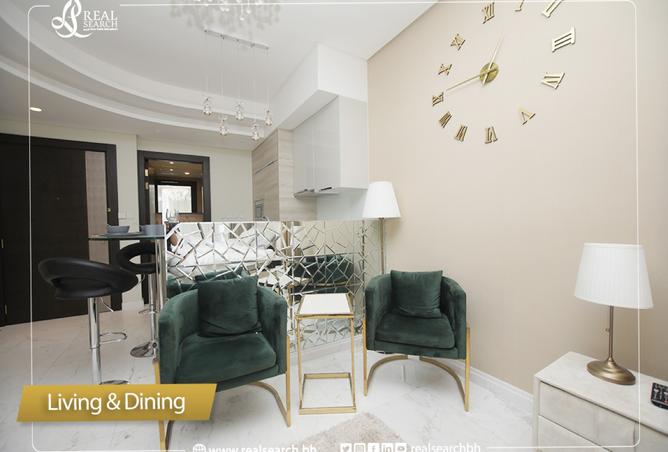 956168 - Property Image 2