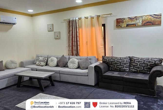 939062 - Property Image 2