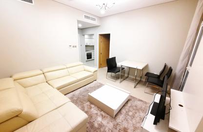 Apartment - 1 Bedroom - 1 Bathroom for rent in Al Juffair - Capital Governorate