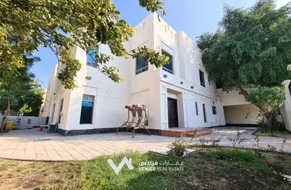 Villa - 3 Bedrooms - 5 Bathrooms for rent in Janabiya - Northern Governorate