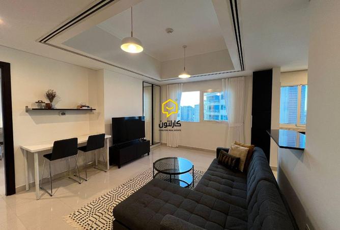 984743 - Property Image 2