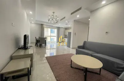 Apartment - 2 Bedrooms - 3 Bathrooms for rent in Hidd - Muharraq Governorate