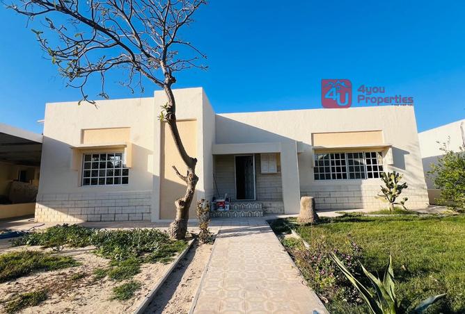 992842 - Property Main Image