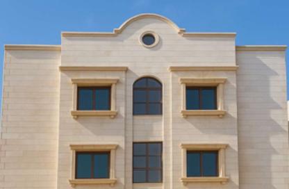 عمارة بالكامل - 4 غرف نوم - 3 حمامات للبيع في مدينة عيسى - المحافظة الوسطى