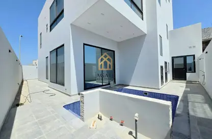 Villa - 6 Bedrooms - 7 Bathrooms for rent in Diyar Al Muharraq - Muharraq Governorate