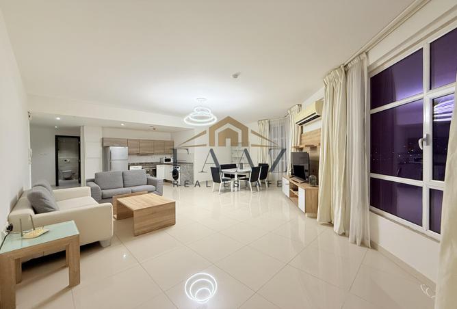 990177 - Property Image 2