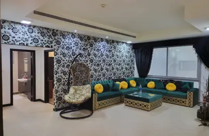 Villa - 2 Bedrooms - 2 Bathrooms for rent in Al Juffair - Capital Governorate