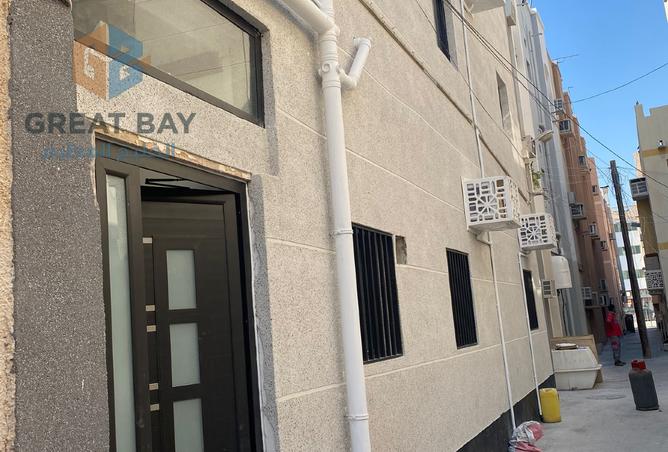 910068 - Property Main Image