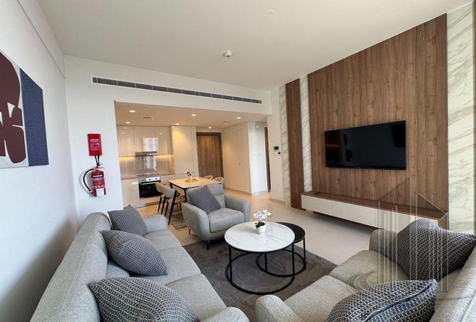 982989 - Property Image 2