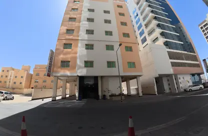 عمارة بالكامل - 8 غرف نوم - 8 حمامات للبيع في الجفير - محافظة العاصمة