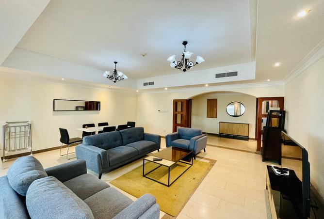 974579 - Property Image 2