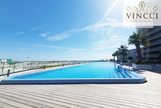 885148 - Property Image 2