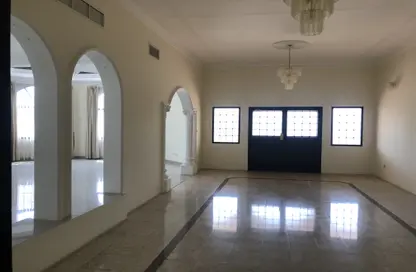 فيلا - 4 غرف نوم - 4 حمامات للايجار في سار - المحافظة الشمالية