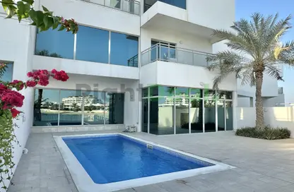 Villa - 4 Bedrooms - 5 Bathrooms for rent in Amwaj Avenue - Amwaj Islands - Muharraq Governorate