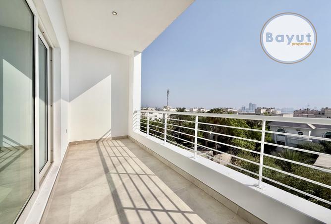 956698 - Property Main Image