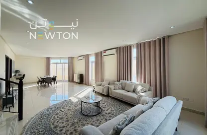 Villa - 5 Bedrooms - 5 Bathrooms for rent in Al Jasra - Northern Governorate