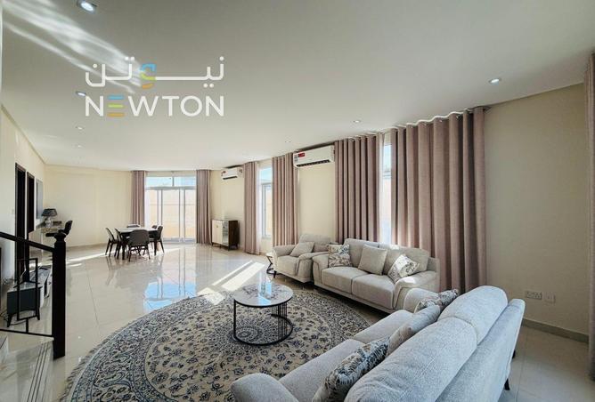 989459 - Property Main Image