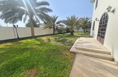 Villa - 5 Bedrooms - 5 Bathrooms for rent in Saar - Northern Governorate