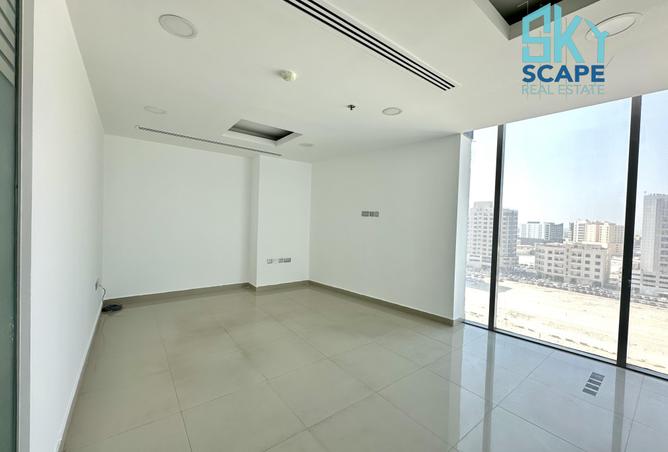 983947 - Property Image 2